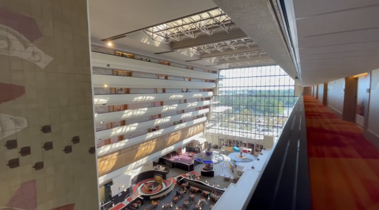 Walt Disney World Resort | Disney Contemporary Resort | Room Tour | Incredible Room