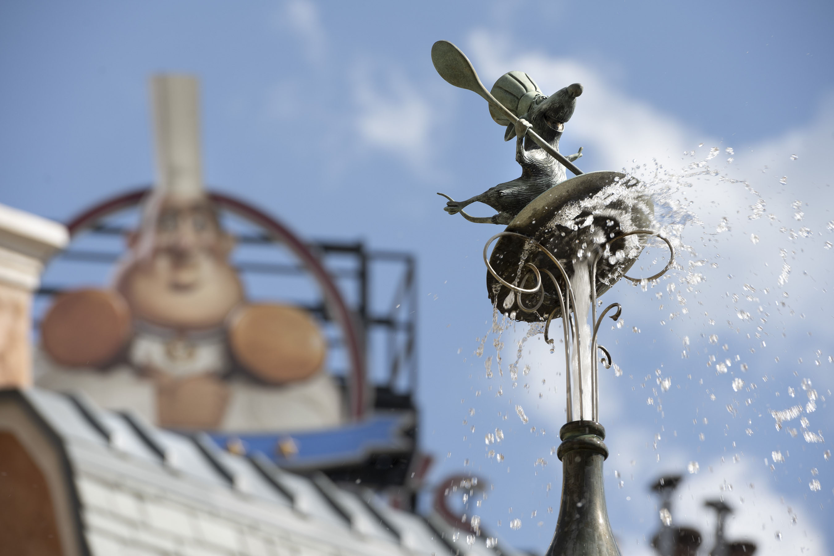 Walt Disney World 50th Anniversary | Pixar in the Parks | Remy’s Ratatouille Adventure | Epcot | France | World Showcase