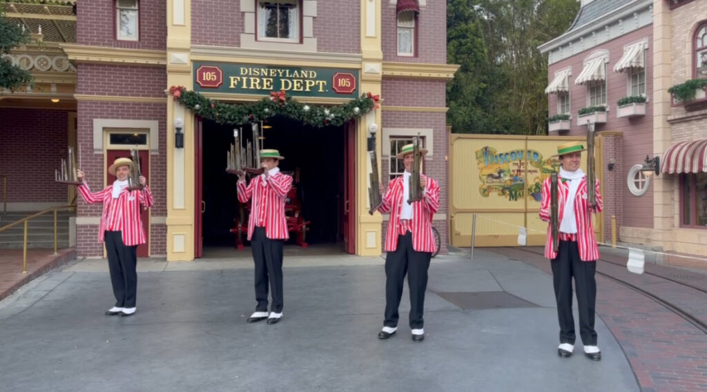 Dapper Dans Disneyland | Disneyland Holiday | Disneyland Christmas | 2021 | 2022 | Disney World