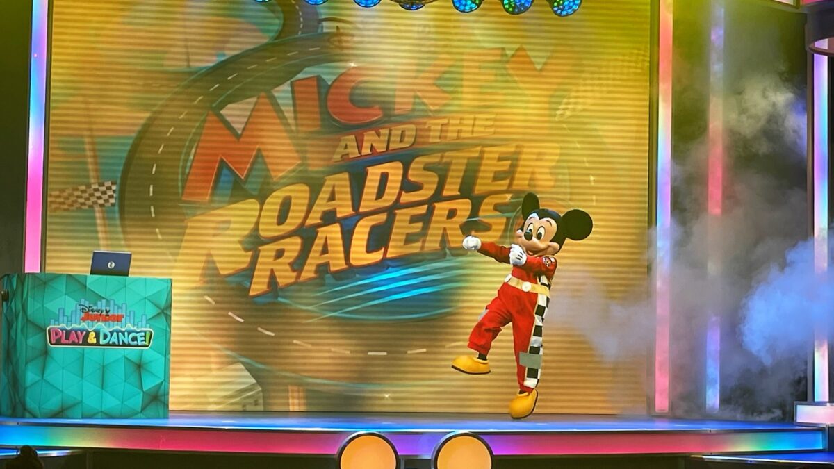 Disney-Junior-Dance-and-Play-