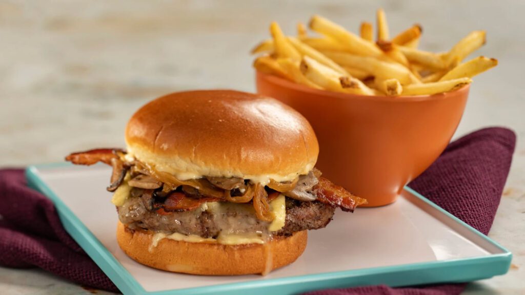 Walt Disney World | Epcot | Connections Café and Eatery | New Disney Dining | Food | Fast Casual