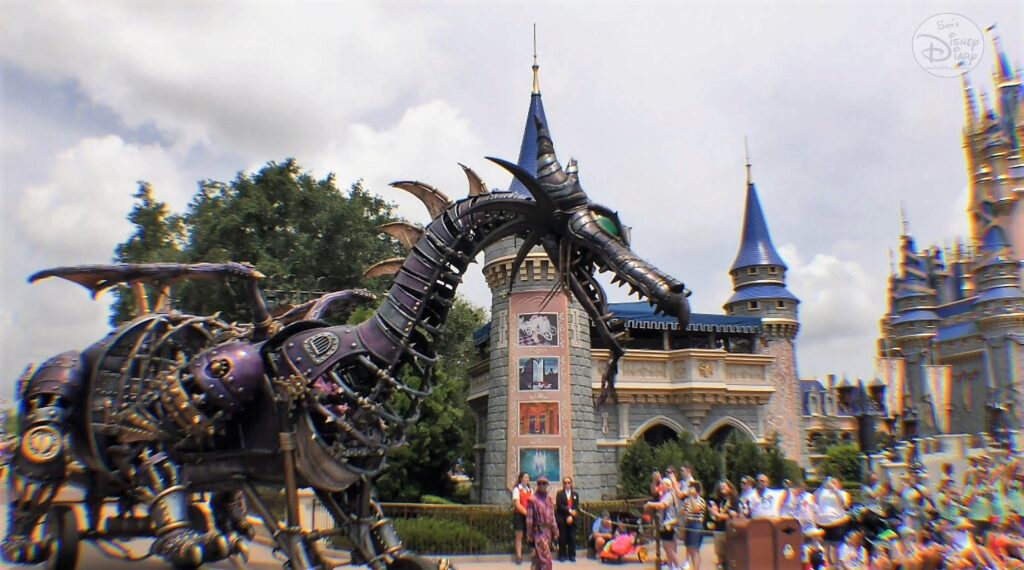 Festival of Fantasy Parade | Walt Disney World | Magic Kingdom | Disney Parade 2022