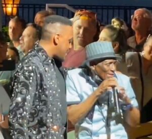 The Commodores | Epcot Garden Rocks | 2022 | Walt Disney World | Featuring Walter Clyde Orange