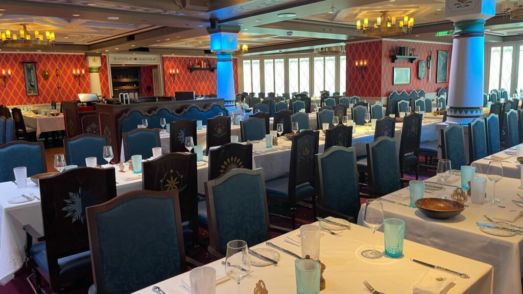 Arendelle: A Frozen Dining Adventure | Interview with Chef Steve