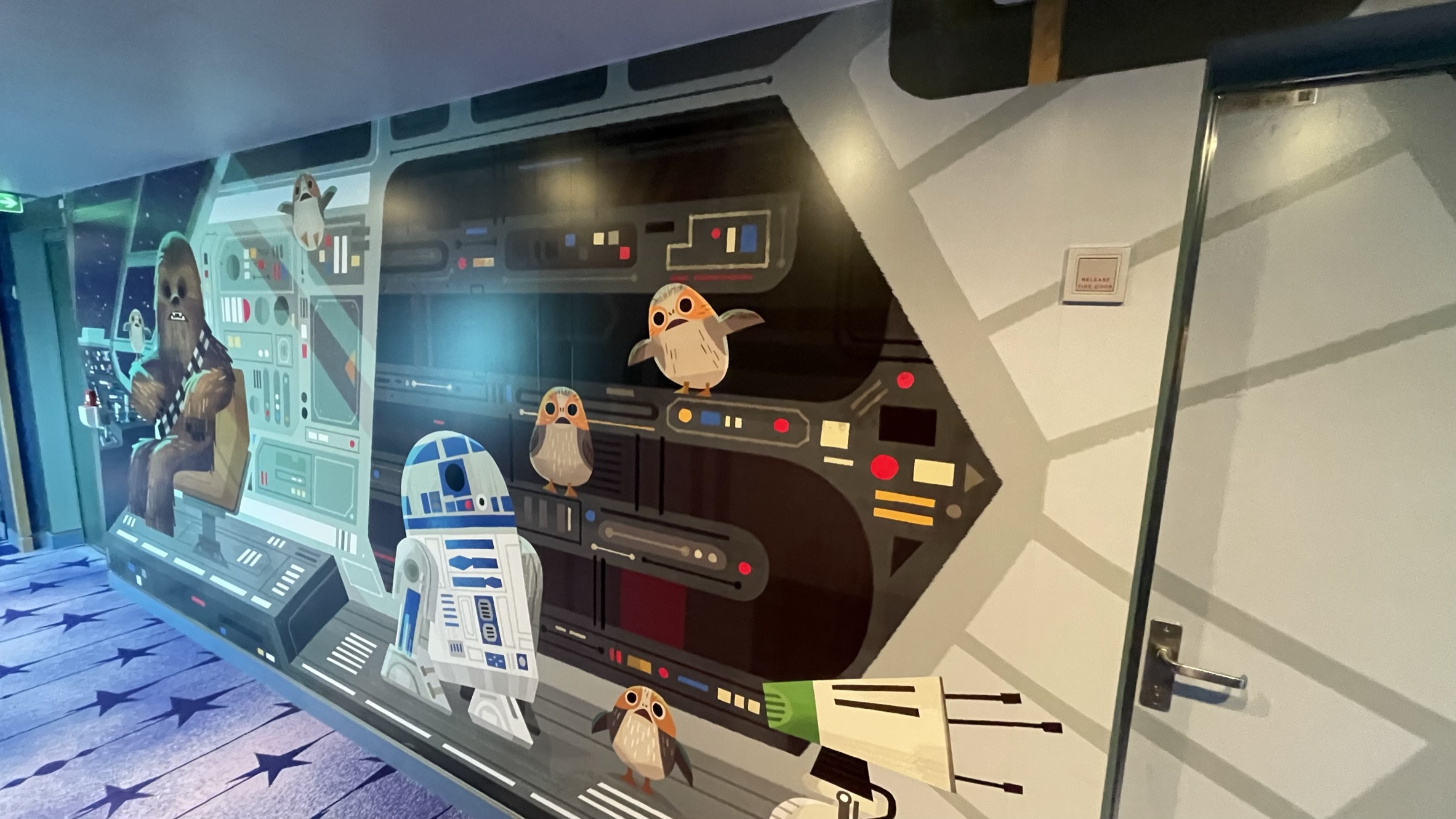 Disney Wish | Oceaneer Club | Star Wars Cargo Bay