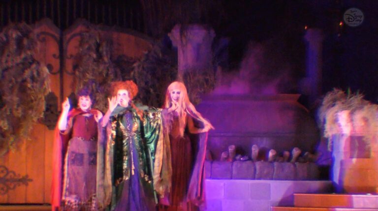 Hocus Pocus Villain Spelltacular | Mickey's Not So Scary Halloween Party | Walt Disney World | 2022
