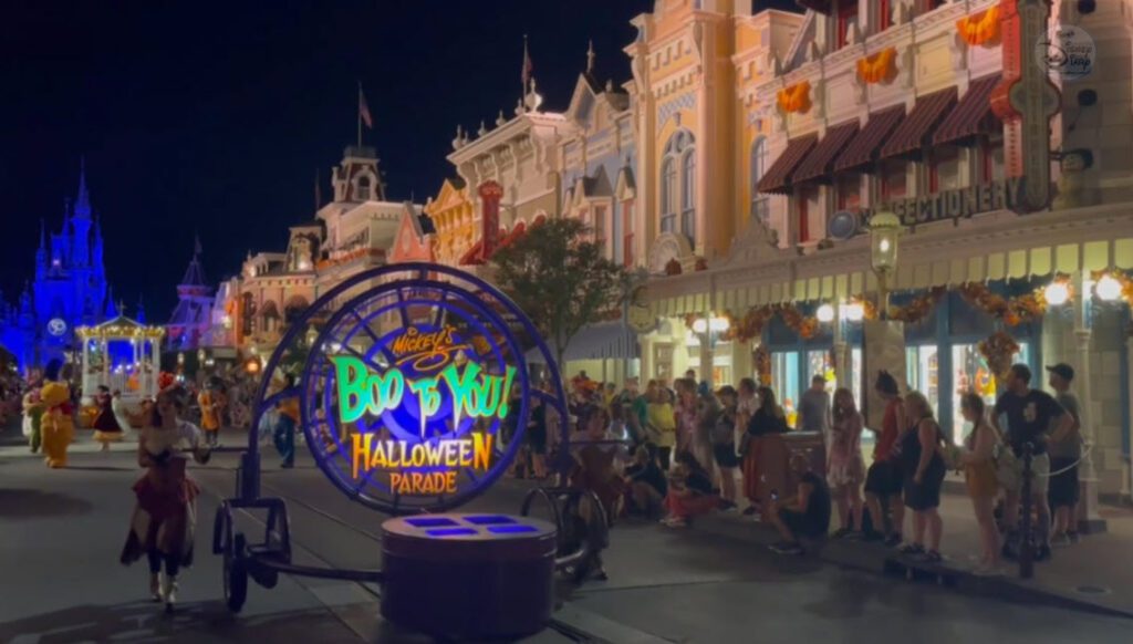 Mickey's Boo to You Halloween Parade 2022 | Mickey's Not So Scary | Walt Disney World Magic Kingdom