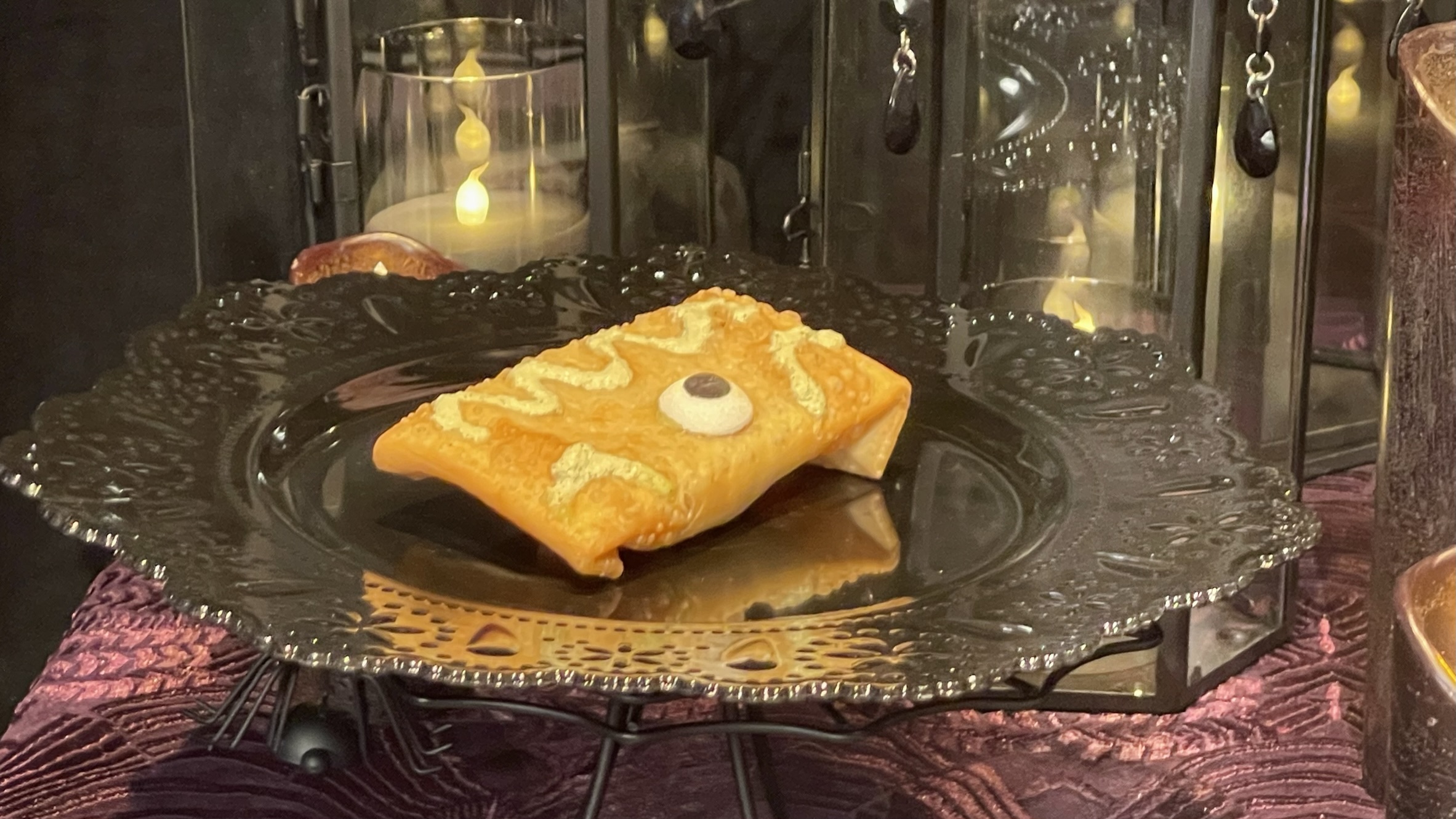 Spellbinding Fried Pie - Mickey's Not so Scary Halloween Party 2022