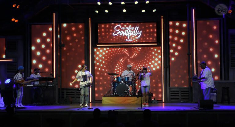 Disney California Adventure | Celebrate Soulfully | Forward Motion | 2022