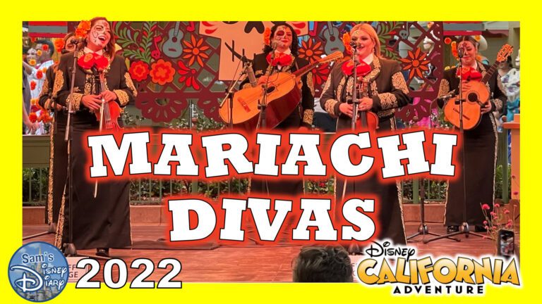 Disney California Adventure Mariachi Divas | 2022 | Music of Coco | Plaza de la familia