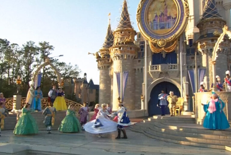 2005 Walt Disney World Vacation Planning | What's New at Walt Disney World