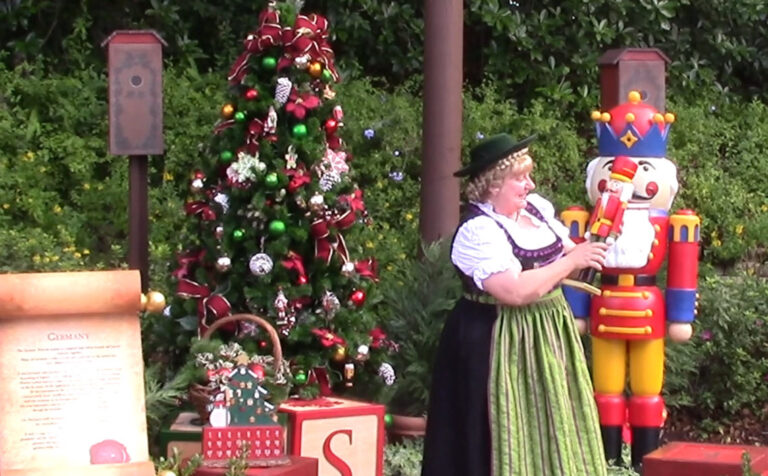 Epcot Holidays Around the World | Germany | Helga | Advent | Christmas Tree | Nutcracker | 2015