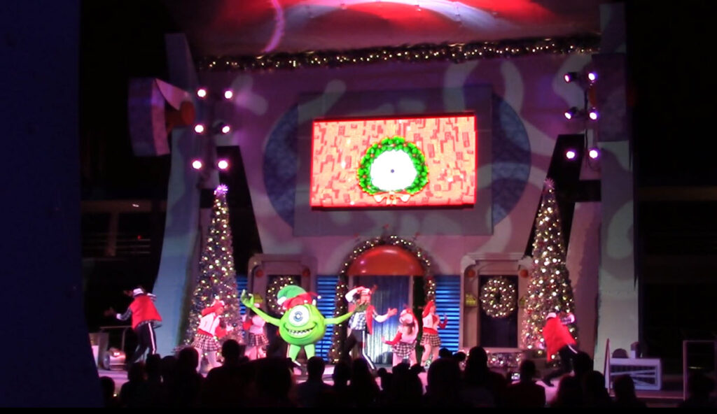 Totally Tomorrowland Christmas | Walt Disney World | Magic Kingdom | 2015