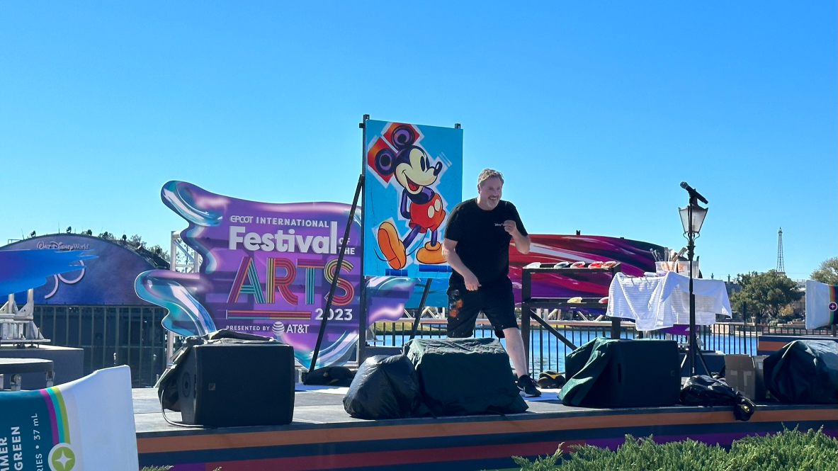 2023 Epcot Festival of Arts. Visual Art in Performance. Trevor Carlton paints Mickey Mouse
