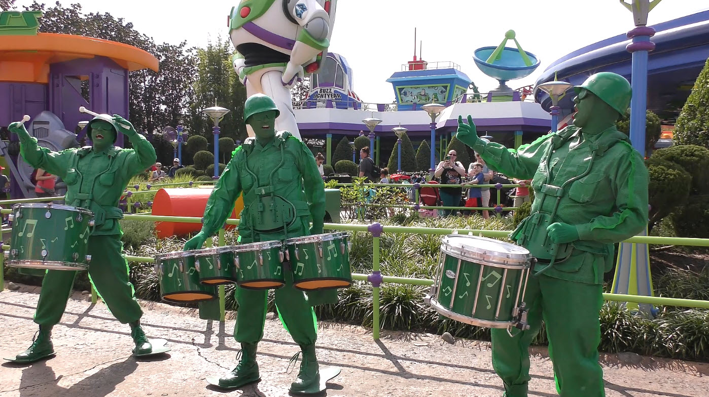 Green Army Drum Corps | Toy Story Land | Walt Disney World | Hollywood Studios | Green Army Men