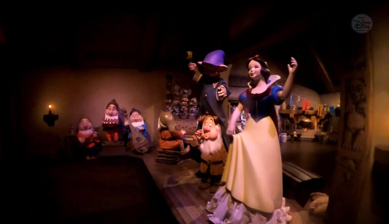 Snow White's Enchanted Wish | Disneyland | Fantasyland | Dark Ride | 2022