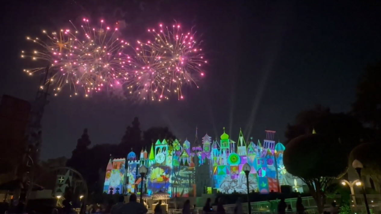 Wonderous Journeys Fireworks Extravaganza from Disneyland's It's a Small World