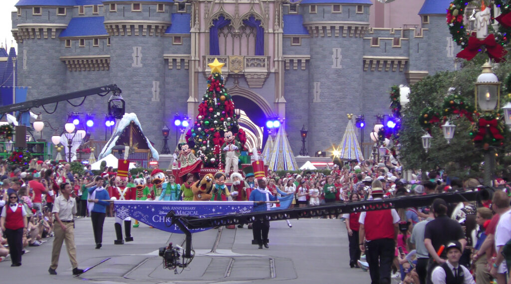 Experience the Magic 2023 Walt Disney World Christmas Day Parade