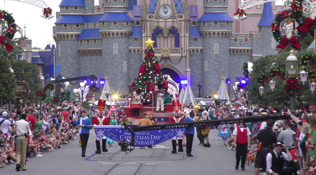 Experience the Magic 2023 Walt Disney World Christmas Day Parade