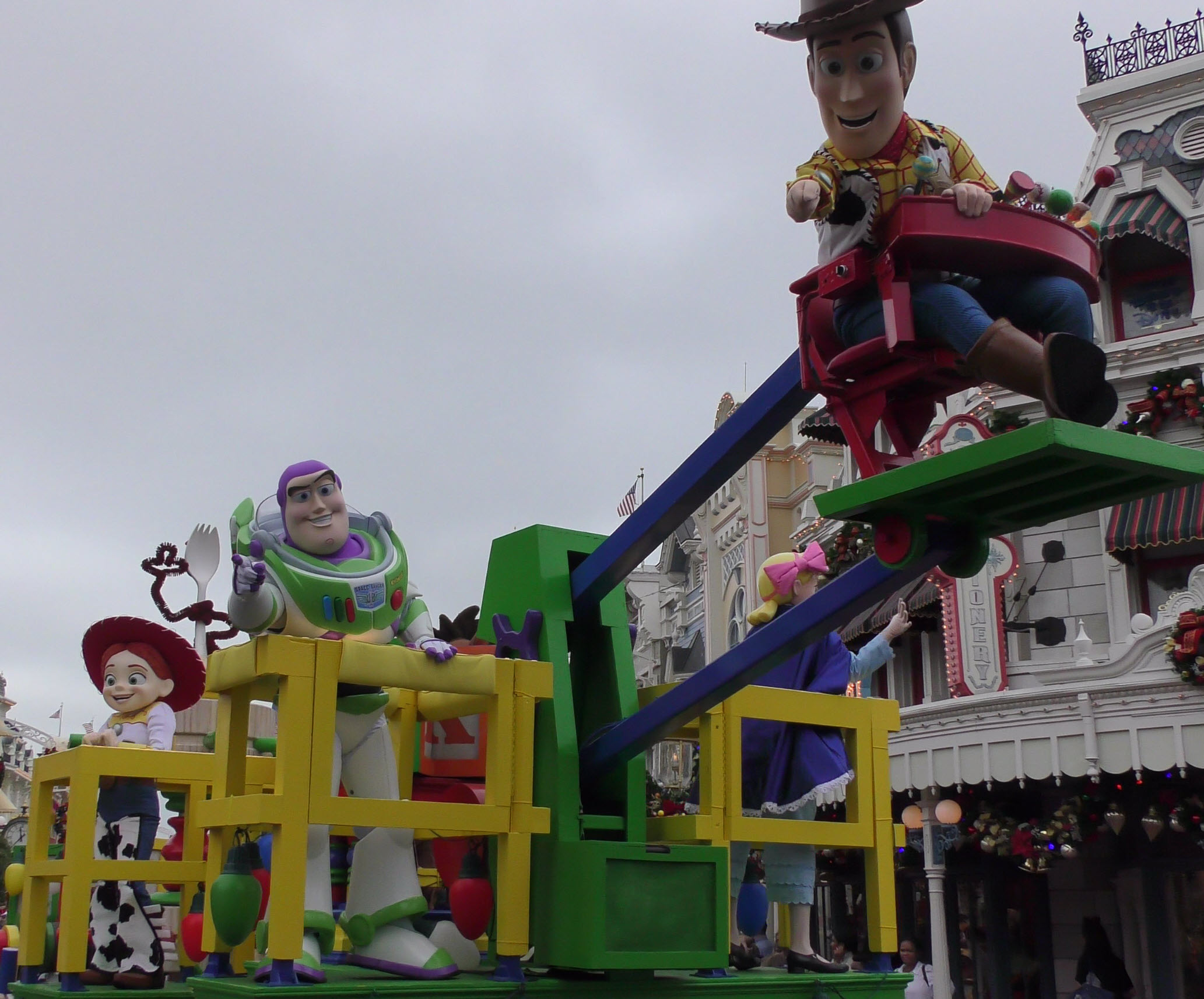 Experience the Magic: 2023 Walt Disney World Christmas Day Parade | Full Parade Taping - Toy Story Float Buzz Woody Boo Peep Jessie