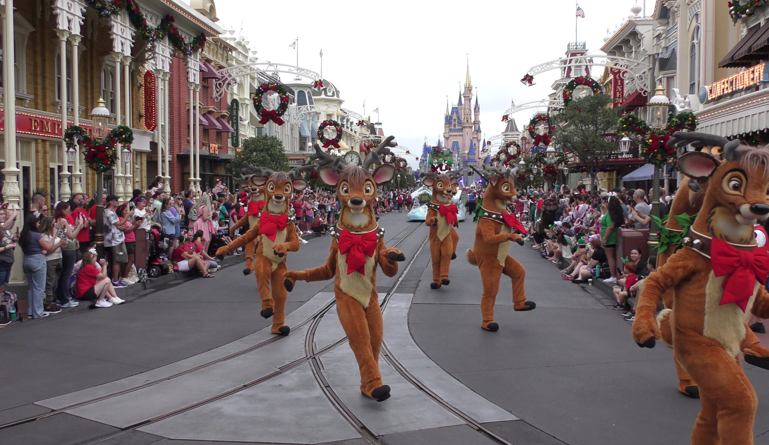 Experience the Magic: 2023 Walt Disney World Christmas Day Parade | Full Parade Taping - Reindeer Unit
