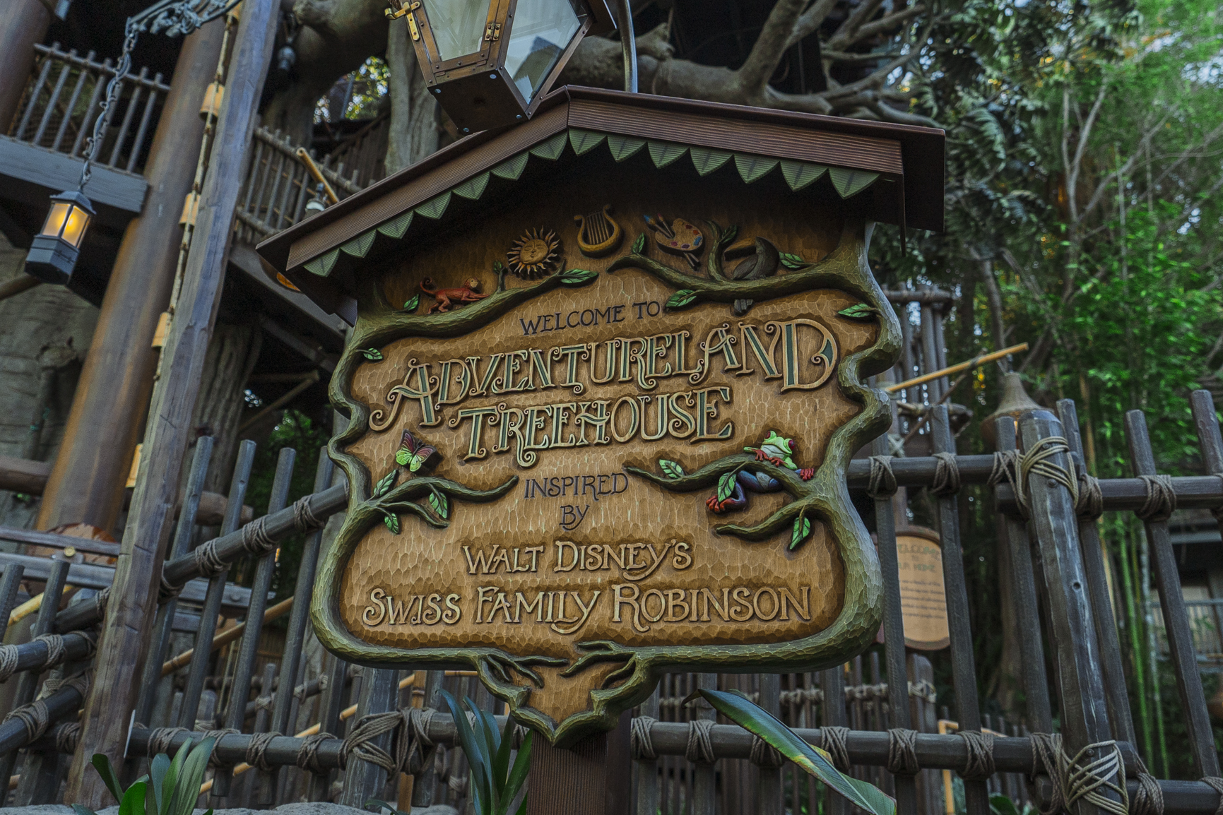 Paying tribute to the original treehouse that Walt Disney and his Imagineers built in 1962 for the movie “Swiss Family Robinson,” the Adventureland Treehouse inspired by Walt Disney’s Swiss Family Robinson will open in a fresh, new way Nov. 10, 2023, at Disneyland Park in Anaheim, Calif. The Adventureland Treehouse will showcase wondrous new environments created amongst the branches of a giant tree, where guests will once again enter by the giant waterwheel and follow the wood rope stairways up, up, up into the boughs. (Christian Thompson/Disneyland Resort)