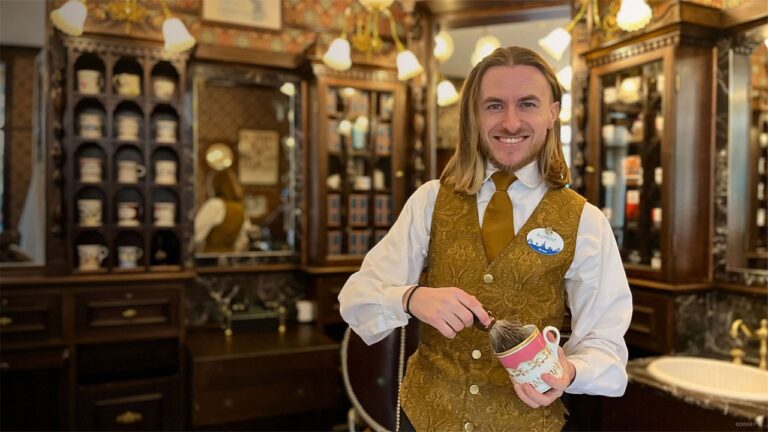 Amazing Disney Barber Delivers ‘Old-Fashioned’ Happiness