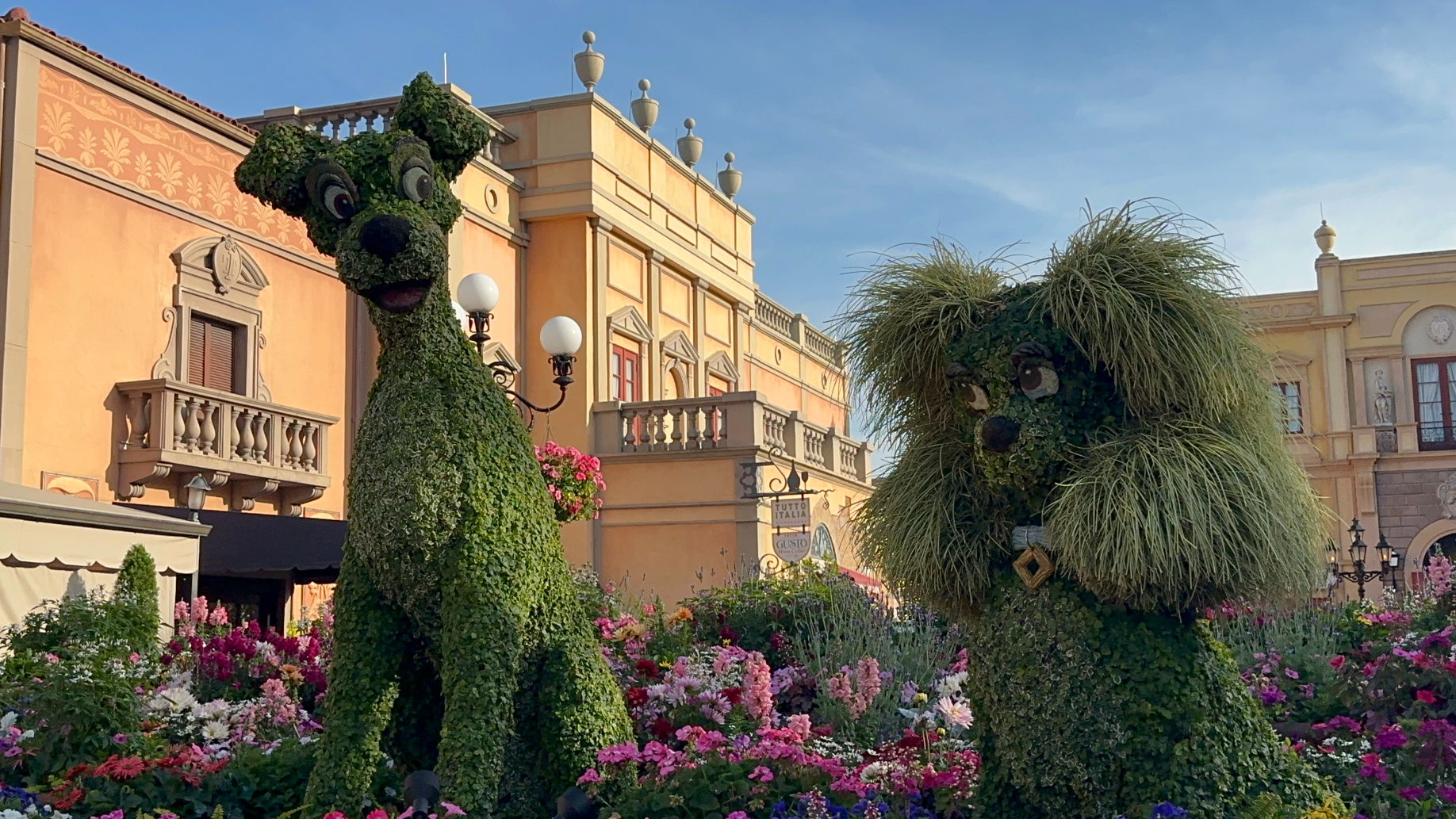 2024 Epcot Flower and Garden Festival Topiaries Lady and the Tramp