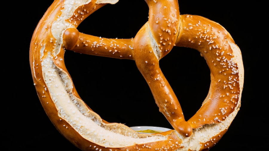 Quantum Pretzel (Bavarian-style, with Sharp Cheddar Cheese-Beer Sauce) at Pym Test Kitchen in Avengers Campus at Disney California Adventure park 