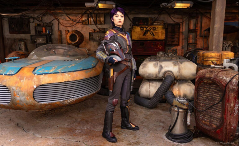 Sabine Wren, Mandalorian warrior and Rebel, arrives at Star Wars: Galaxy's Edge