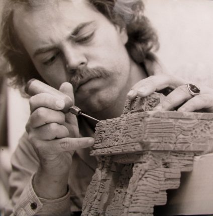 Young Joe Rohde pursuing art