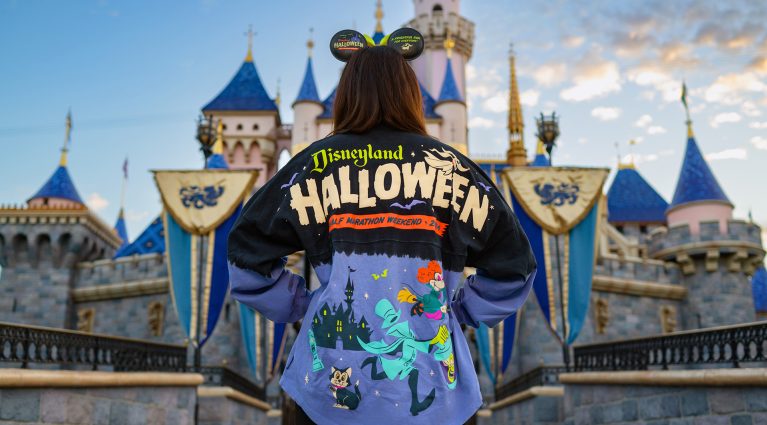 2024 Disneyland Halloween Half Marathon Weekend Spirit Jersey