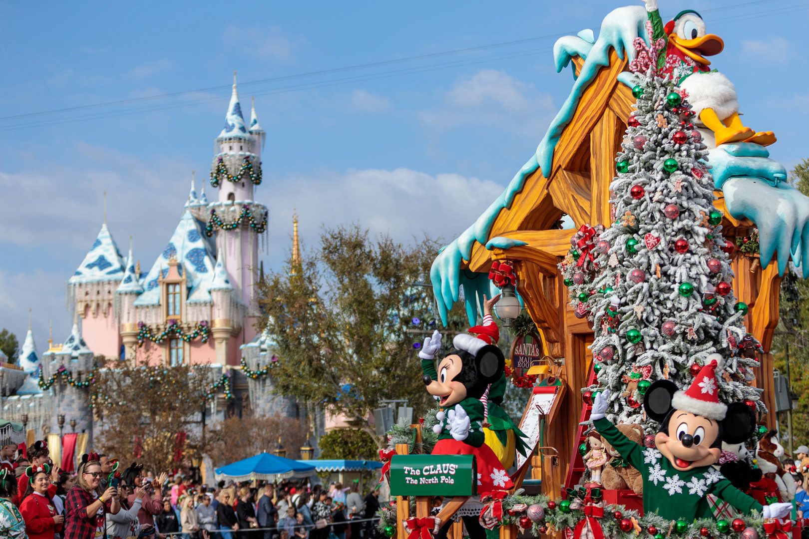 “A Christmas Fantasy Parade” at Disneyland Park