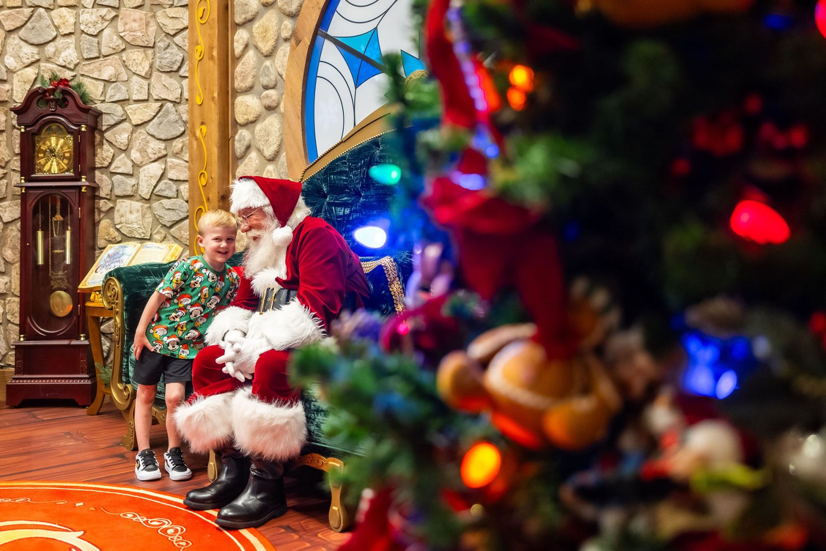 Guest meeting Santa Claus at Santa’s Marketplace at Disney Springs