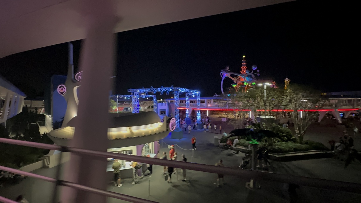 People Mover during Mickeys Very Merry Christmas Party 2024