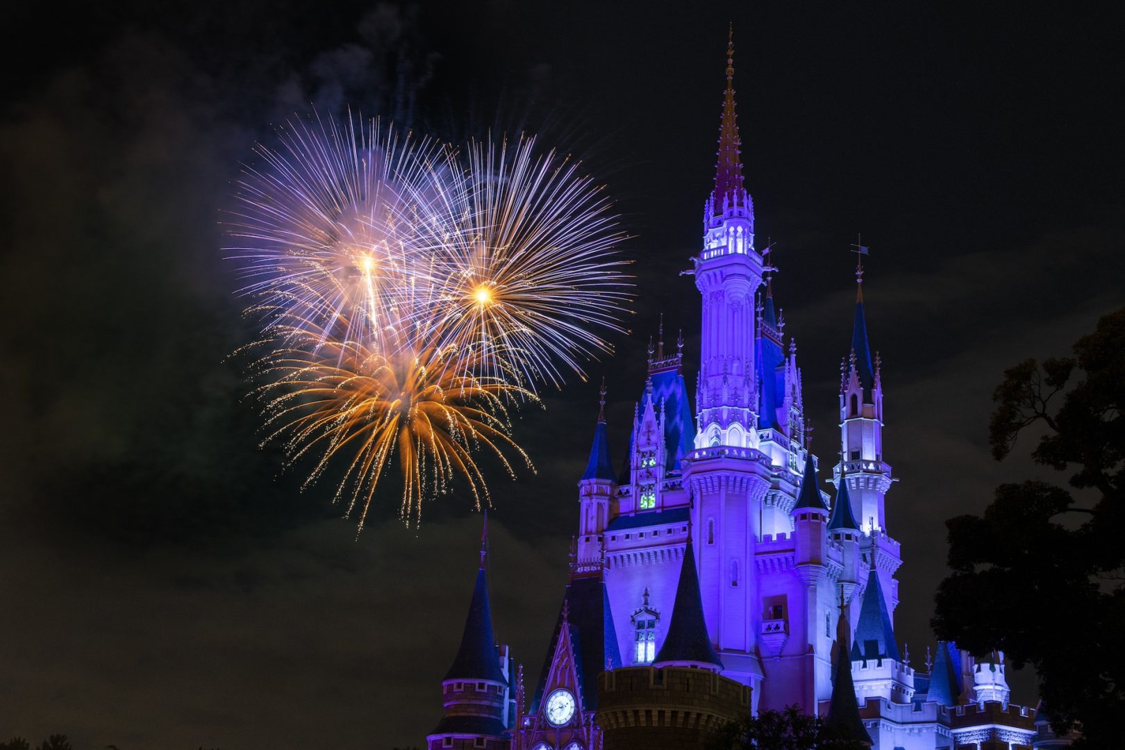 Starbright Christmas Fireworks