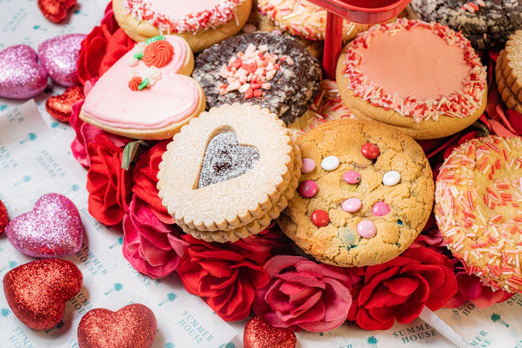Summer House on the Lake Valentine's Day Cookies 2025 Photo by David Borzkowski