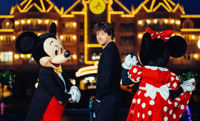 Disneyland Hotel, the iconic establishment of Disneyland Paris, is set to unveil a new restaurant, La Forêt Secrète par Jean Imbert, on March 7, 2025.